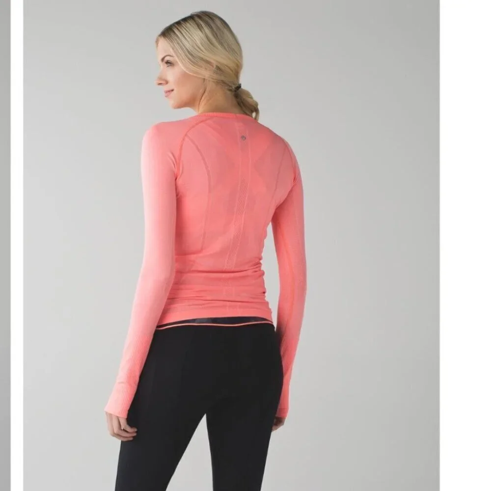 Lululemon Swiftly Tech Long Sleeve Crew Heathered Very Light Flare Size 10